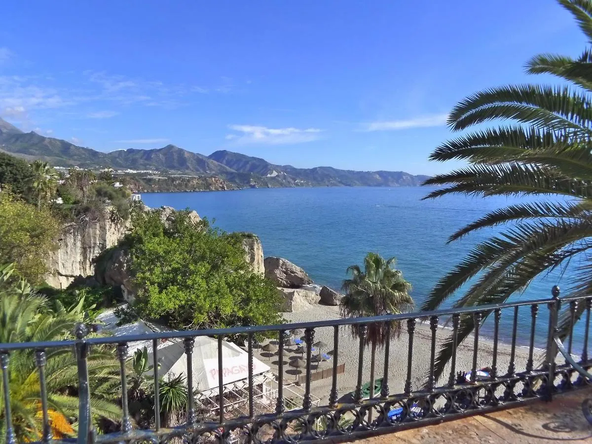 R1357 Balcon De Europa Apartment Nerja